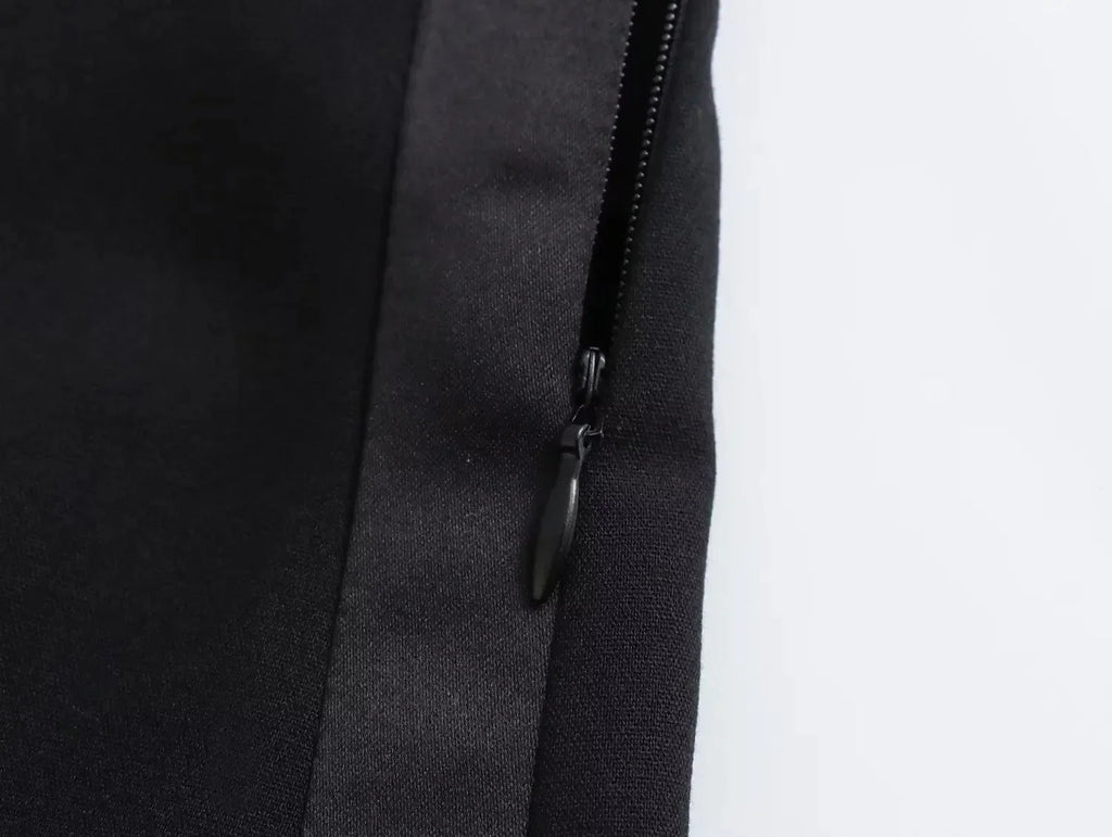 Elegant Two-Piece Women's Outfit Featuring Unique Tight Bra Shorts and Slim High Waist Skirt with Stylish Flip Spliced Tube Corset Top