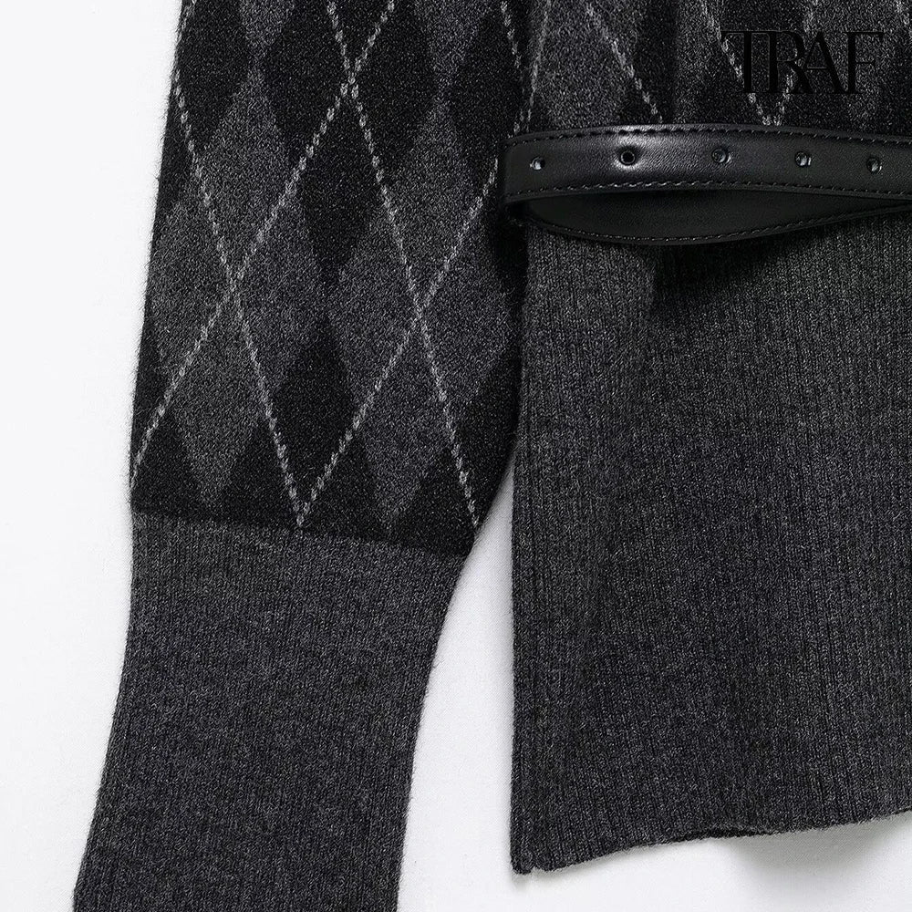 Vintage Elegant Two-Piece Knit Set for Women Diamond Pattern Belted Jacket and Slit Skirt Fall Fashion Ensemble