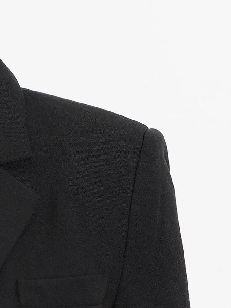 Slim Fit Black Blazer for Women with Notched Collar Long Sleeves and Spliced Diamond Detailing Elegant Sexy Tailored Jacket for Fashion-Forward Looks