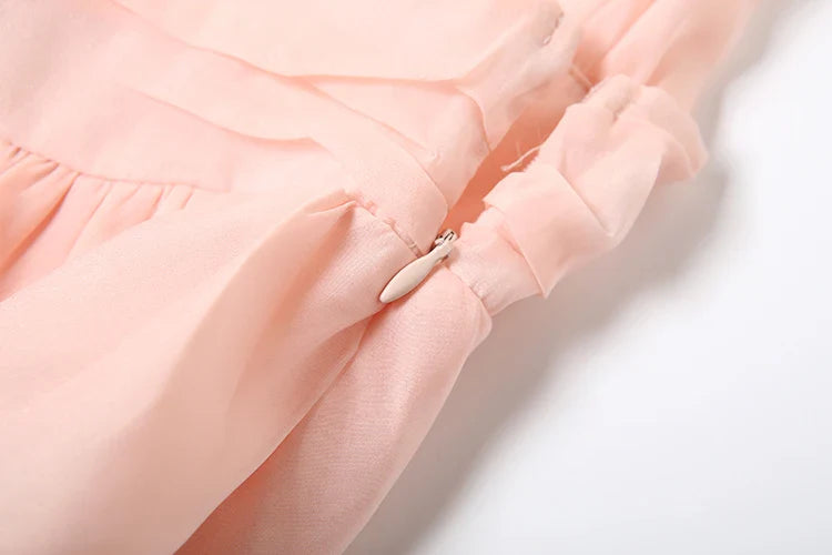 Women's Tiered Tassel Backless Halter Dress with Gradient Color Lace and Pleated Design for Beach Vacations and Party Looks