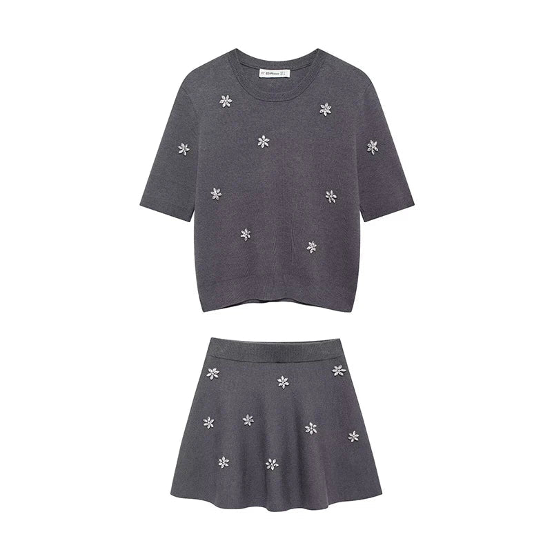 Women's Chic Two-Piece Set Featuring Pearl-Embellished Grey Sweater and Vintage Elastic Waist Mini Skirt