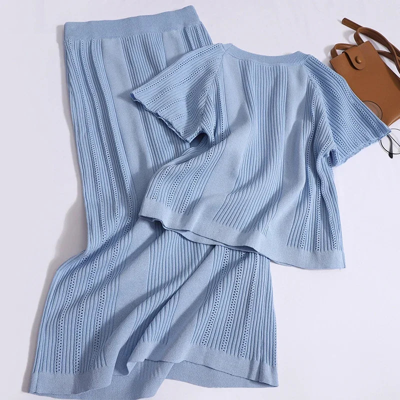Women Spring Two-Piece Set With O-Neck Short Sleeve T-Shirt And Metal Button Knee-Length Skirt Vintage Elastic Waistband Summer Outfit