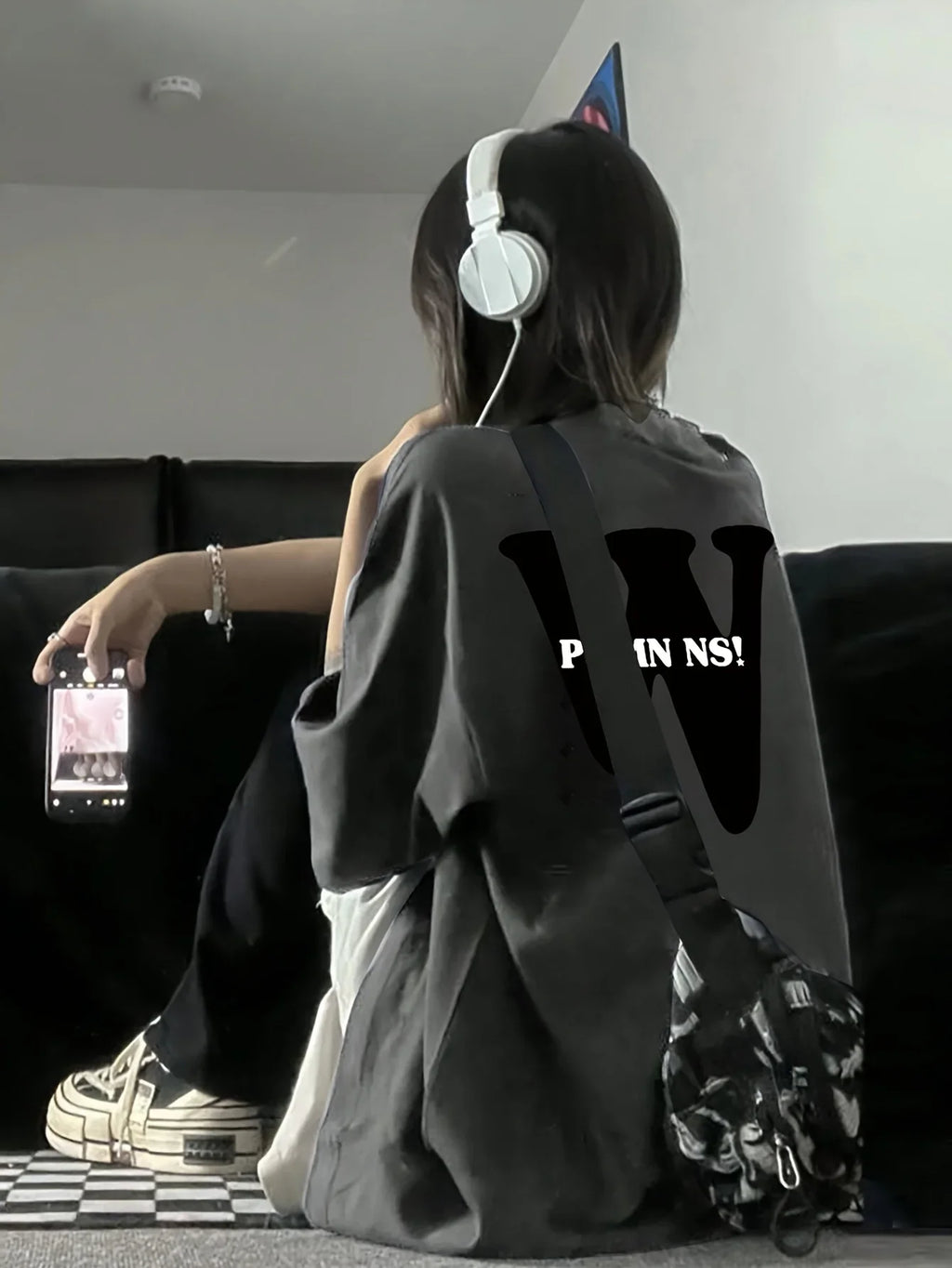 Stylish Korean Women's Cotton T-Shirt with Letter W Print Summer O-Neck Loose Fit Casual Tee in Multiple Colors