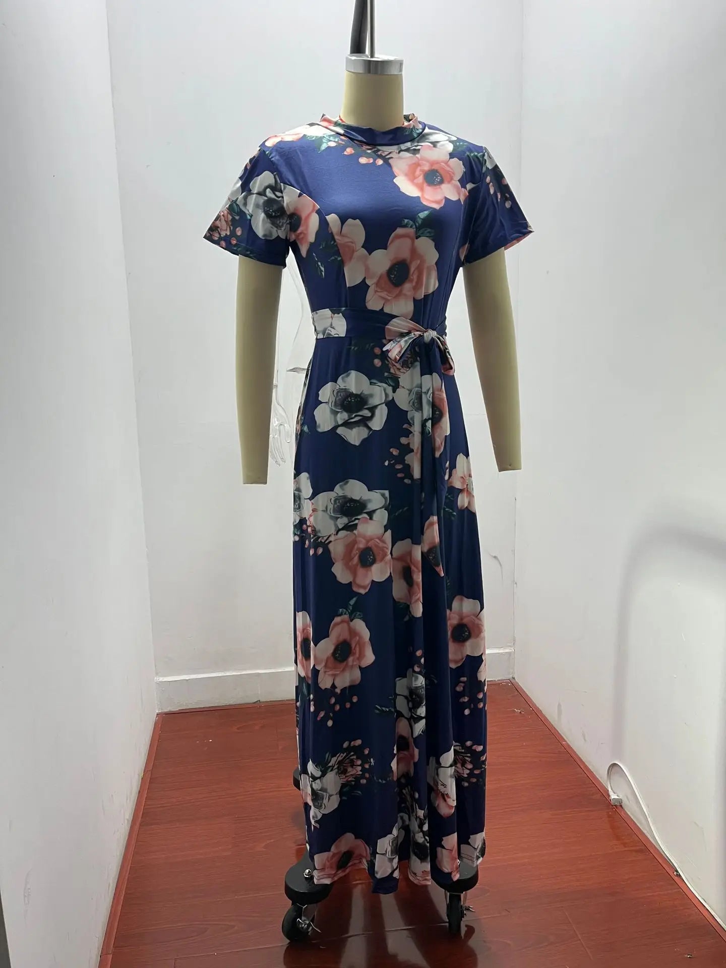 Flower Print Short Sleeve Swing Dress for Women Elegant Casual Summer Dress with Flowy Fit