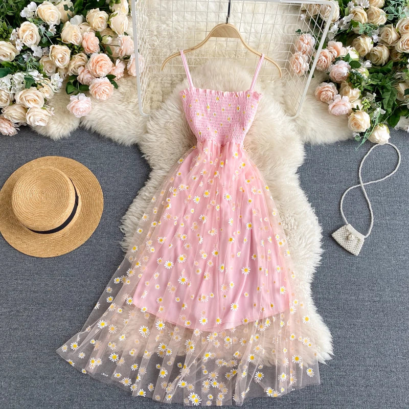Romantic Floral Print Long Dress for Women with Straps and High Waist Mesh Design Perfect for Beach Vacations and Summer Outings