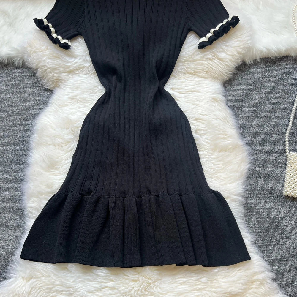 Chic Sexy Knitted Mini Dress with Ruffles and Open Hips for Summer, Elegant Black Party and Streetwear Style