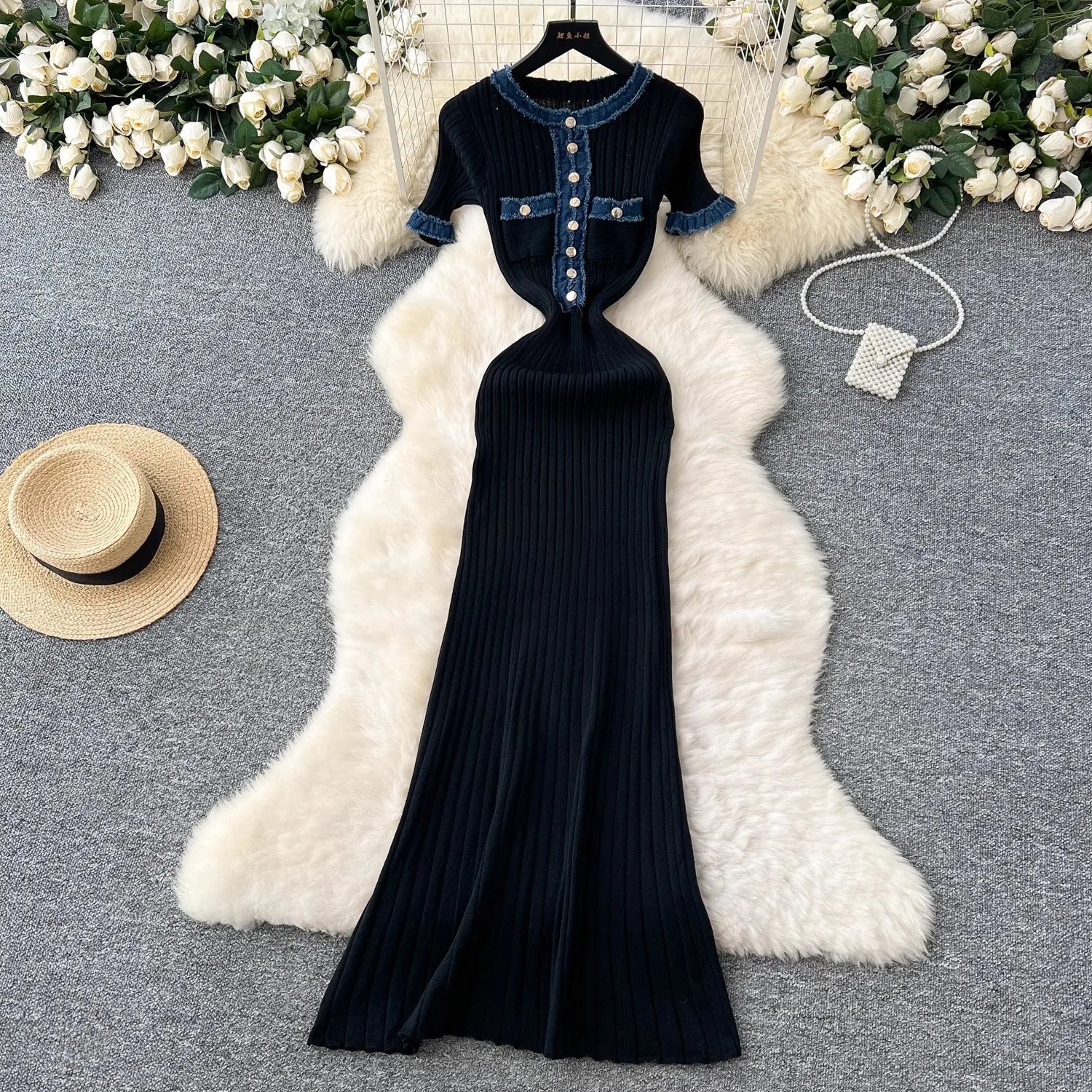 Chic Vintage Denim Patchwork Maxi Dress with Knitted Long Sweater Style for Spring and Summer Casual Elegance