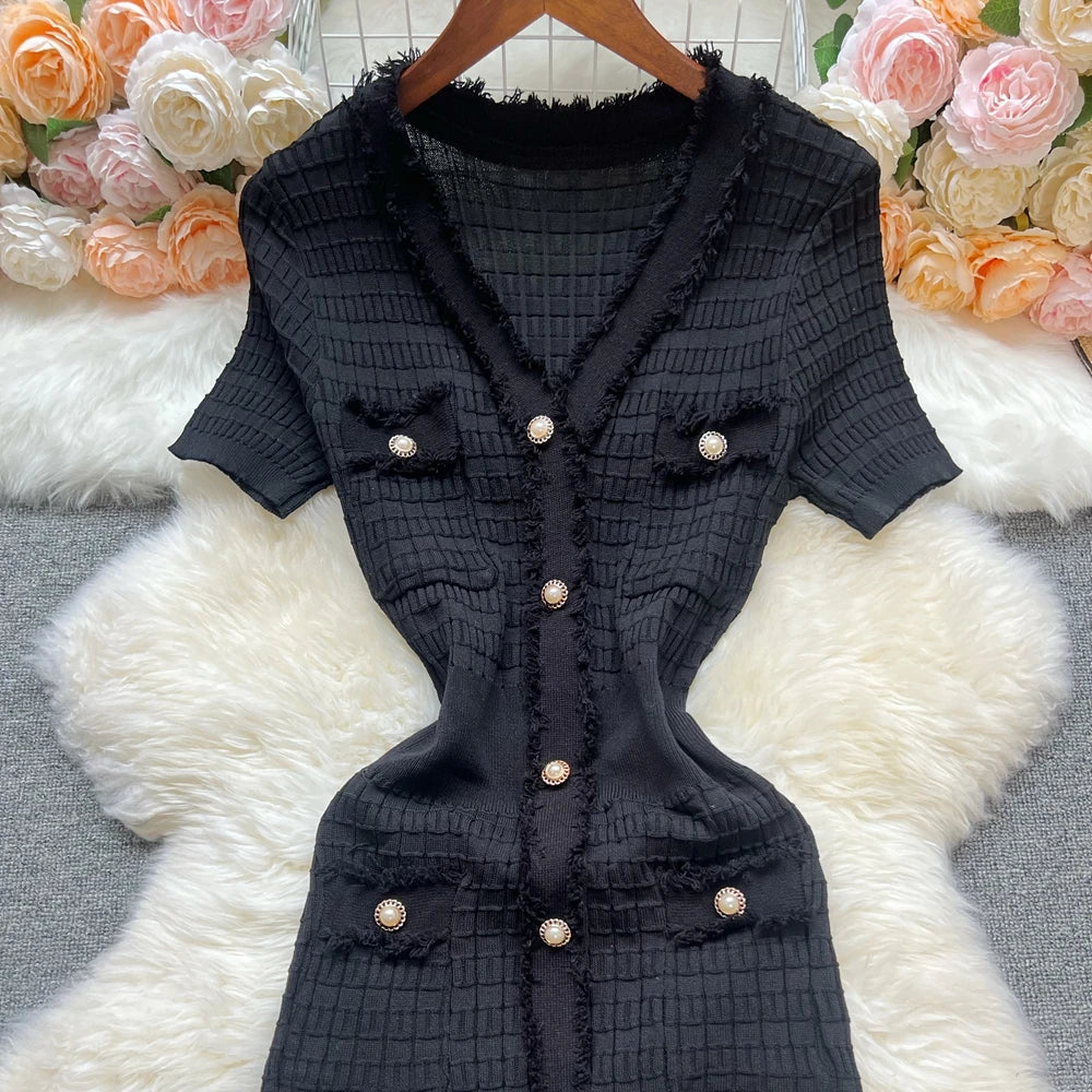 Chic Bodycon Knitted Sweater Dress for Women with V-Neck and Single-Breasted Design Elegant Office Lady Vestidos with Curved Hips