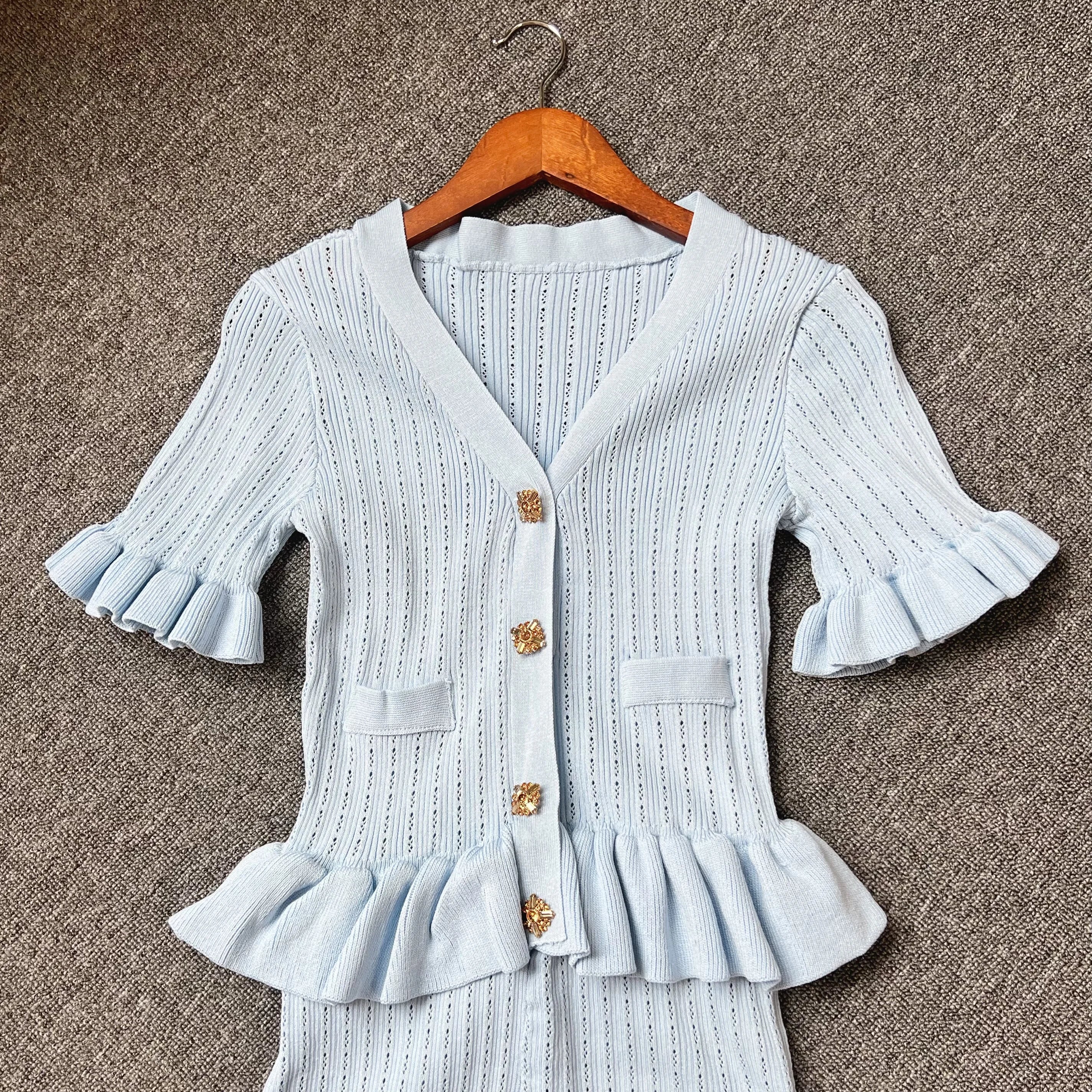 Elegant Knitted Maxi Dress for Women with V-Neck and Ruffled Details Slim Waist Bodycon Sweater Dress for Parties and Casual Wear