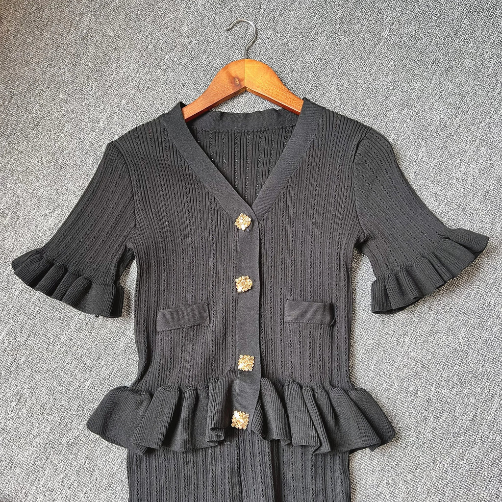 Elegant Knitted Maxi Dress for Women with V-Neck and Ruffled Details Slim Waist Bodycon Sweater Dress for Parties and Casual Wear