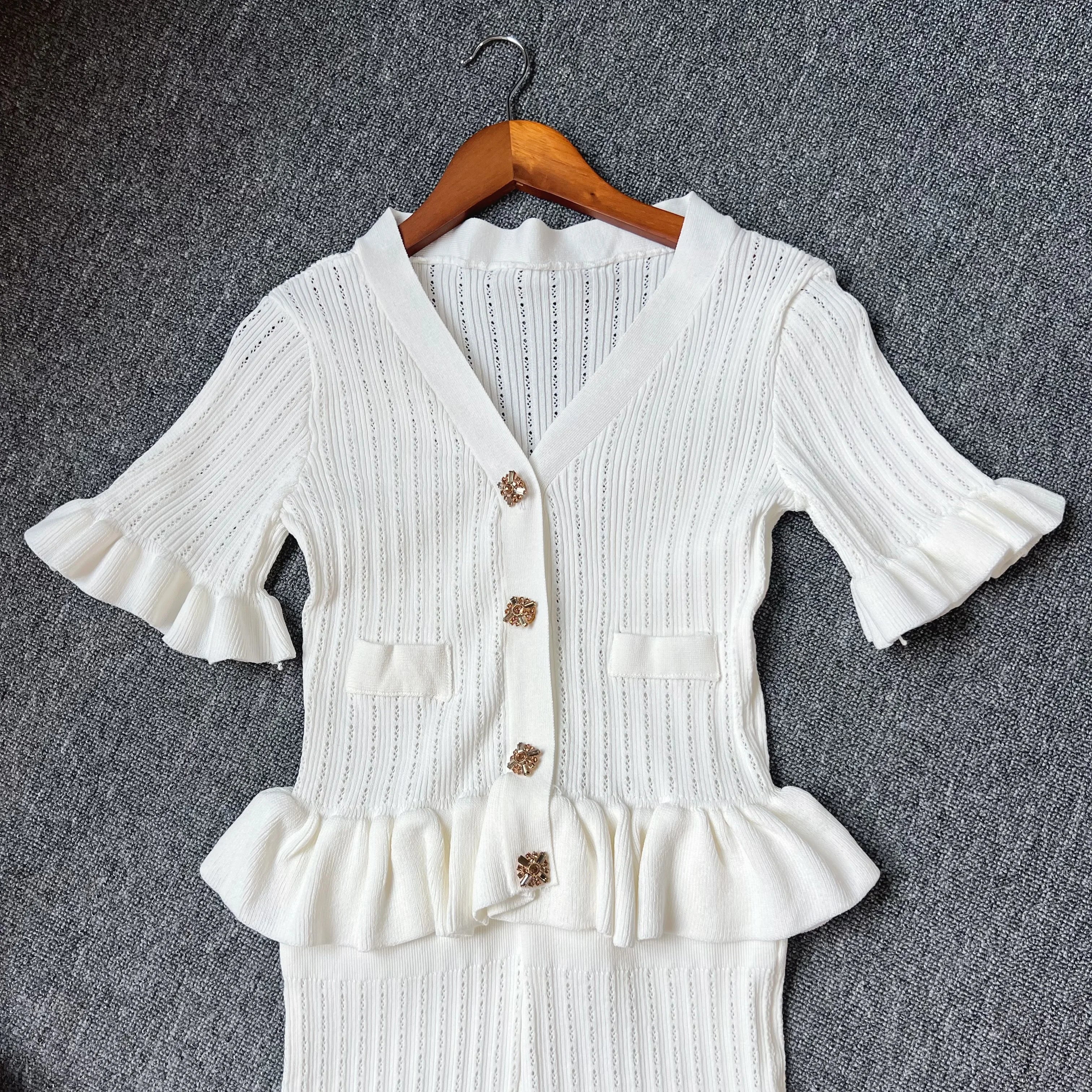 Elegant Knitted Maxi Dress for Women with V-Neck and Ruffled Details Slim Waist Bodycon Sweater Dress for Parties and Casual Wear