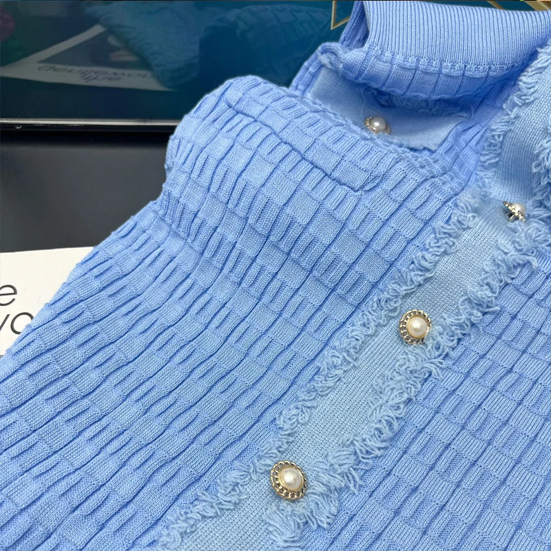 Elegant Women Knitted Long Dress with V-Neck and Single-Breasted Split Design for Office and Casual Wear