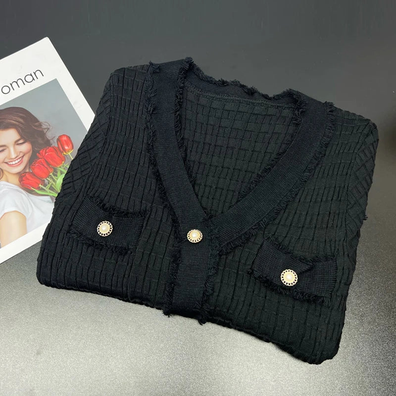 Elegant Women Knitted Long Dress with V-Neck and Single-Breasted Split Design for Office and Casual Wear