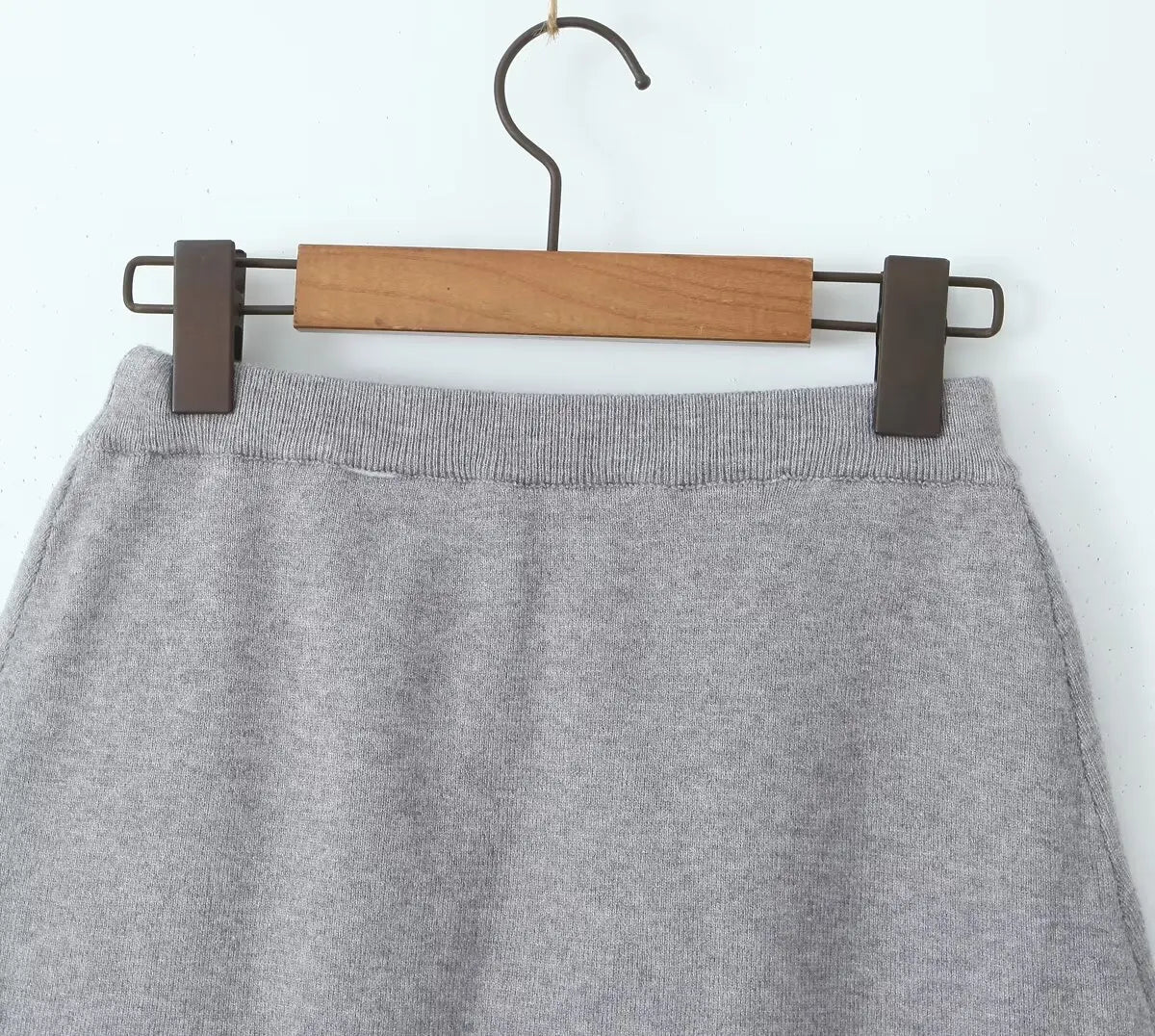 Women's Knitted Buttoned Long Sleeve Round Neck Cardigan with High Waist Pleated Leather Button Skirt Fashion Suit Set