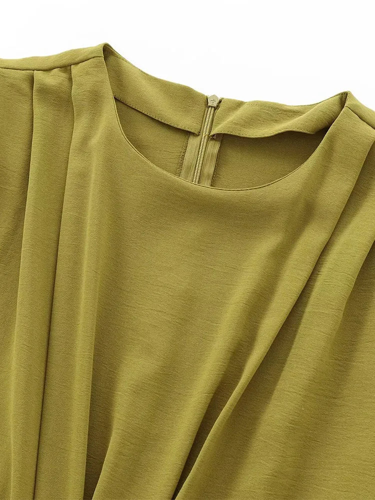 Elegant Sleeveless Long Dress with Open Design and Buckle Decorations for Autumn and Winter Fashion