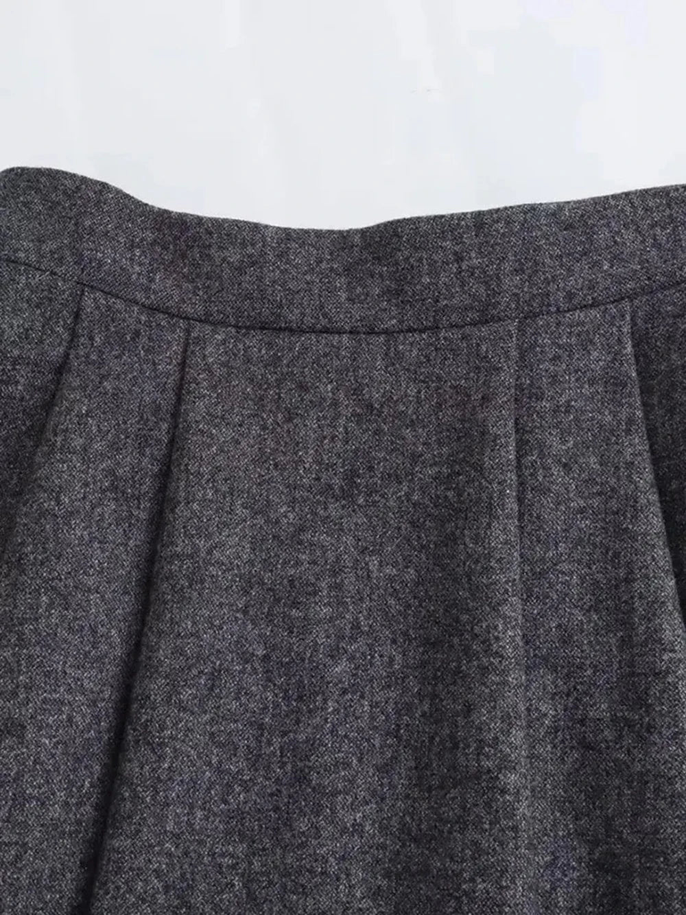 Women's Casual Commuter Two-Piece Suit Set with Single-Breasted Blazer and High-Waisted A-Line Skirt for Autumn and Winter