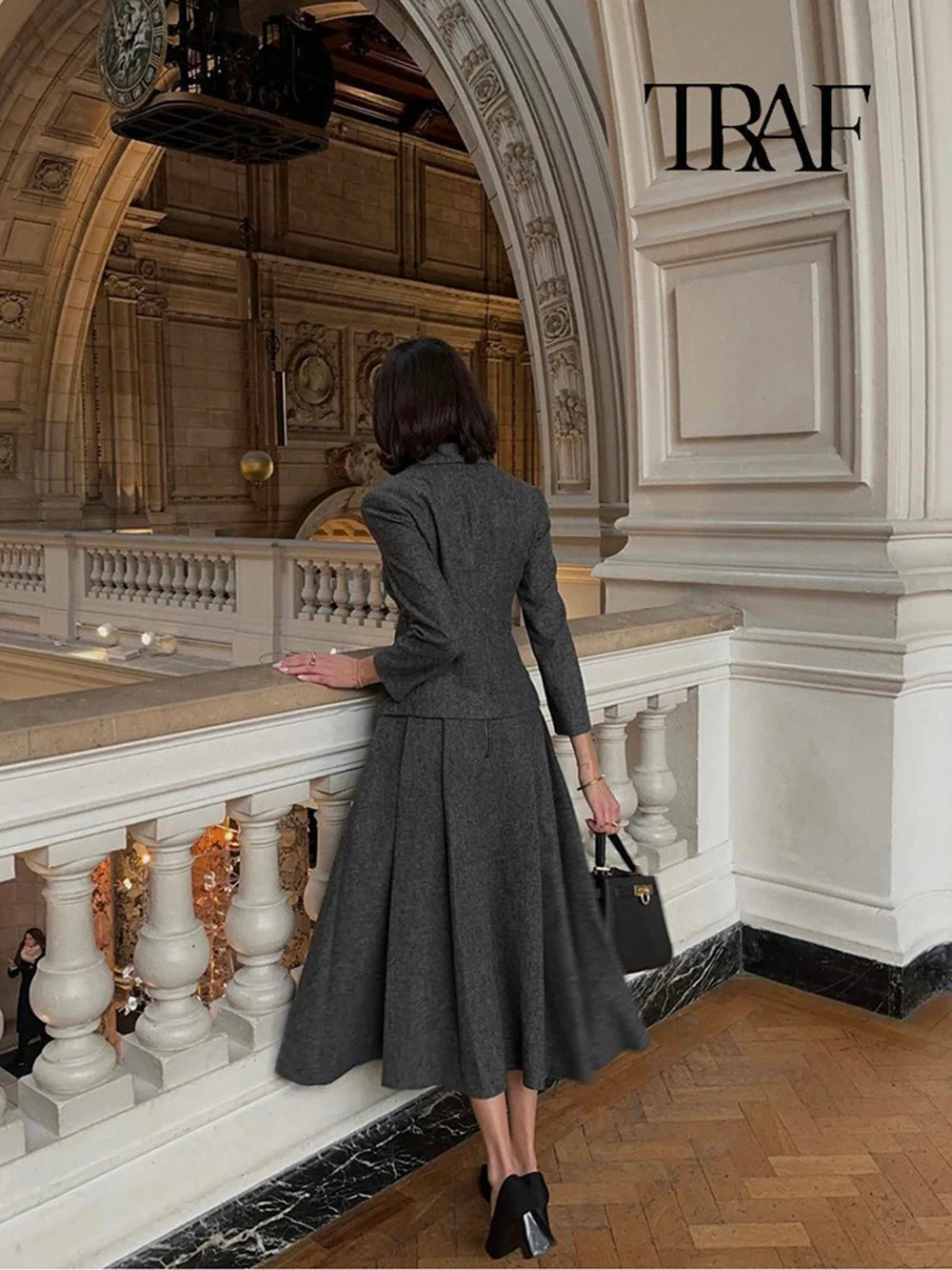 Women's Casual Commuter Two-Piece Suit Set with Single-Breasted Blazer and High-Waisted A-Line Skirt for Autumn and Winter