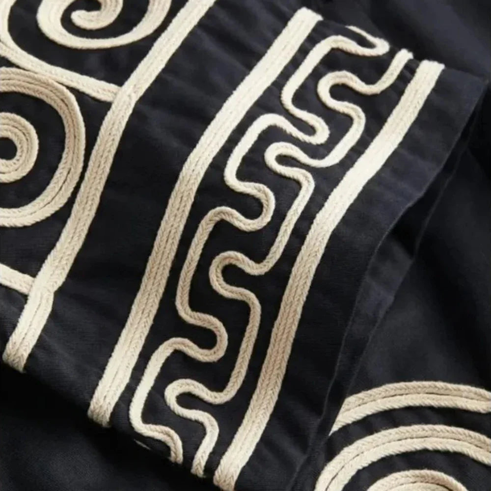 Elegant Embroidery Splicing Dress for Women with Long Sleeves and Round Neck, Casual Loose Fit Short Dress for Commuter and Holiday Wear