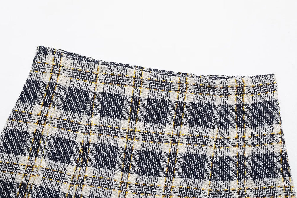 Women's Sleeveless Button-Front Plaid Vest and Mini Skirt Two-Piece Set for Stylish Summer Look