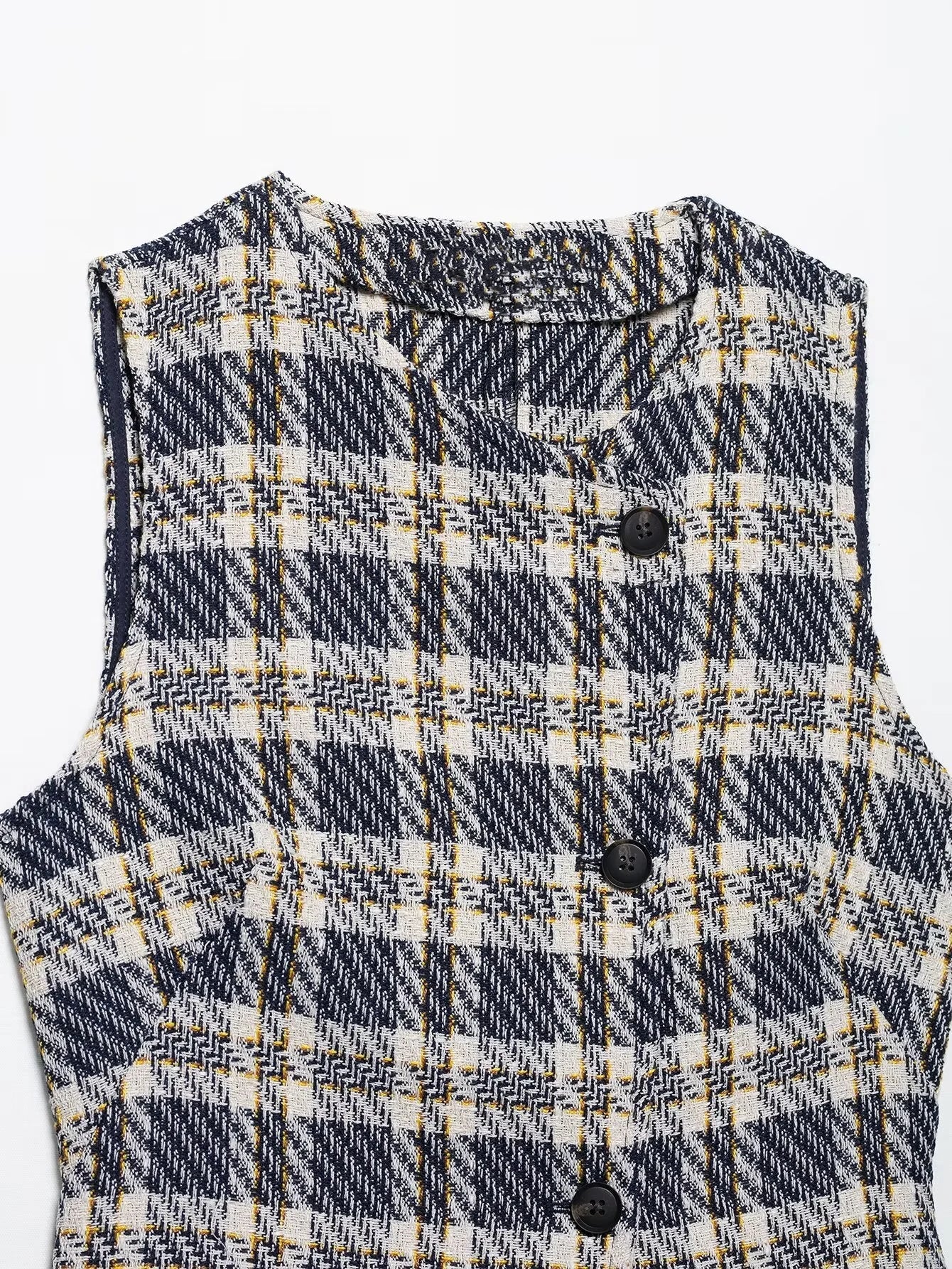 Women's Sleeveless Button-Front Plaid Vest and Mini Skirt Two-Piece Set for Stylish Summer Look