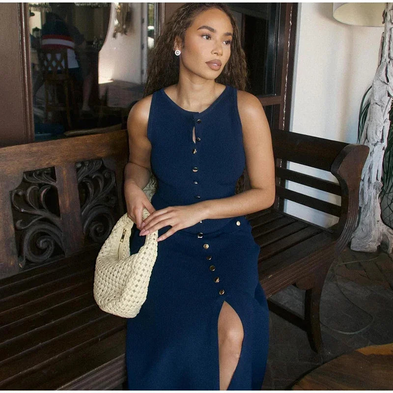 Elegant Lady Knitted Single Breast Long Dress with Sleeveless O Neck Button Bodycon Fit for Party and Casual Wear